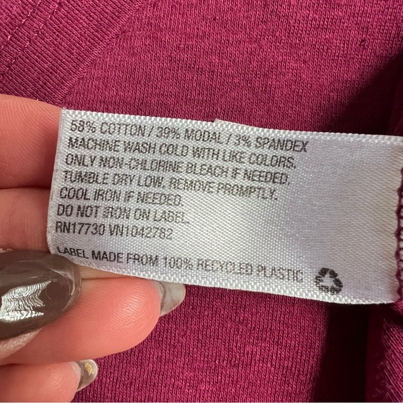 A NEW DAY BURGUNDY THREE QUATER LENGTH SLEEVE TURTLENECK TOP SIZE XS - Picture 5 of 5